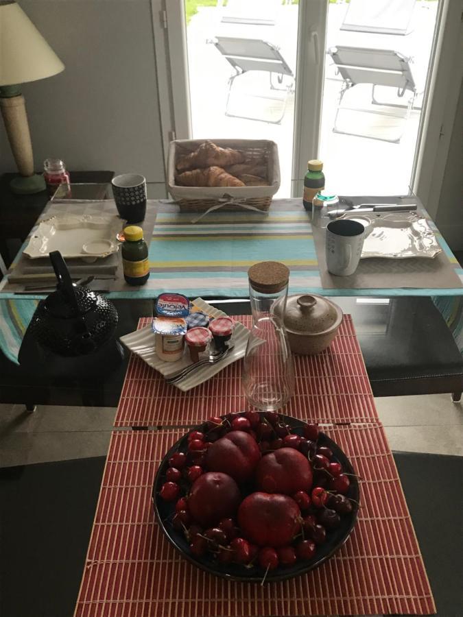 La Pepiniere Bed & Breakfast Saint-Sulpice-et-Cameyrac Exterior foto
